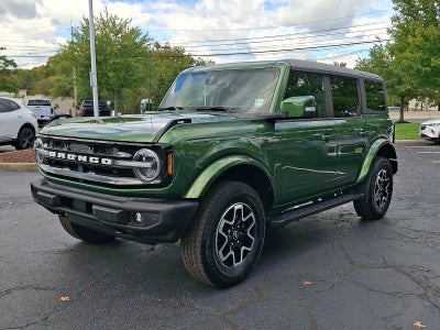 2022 Ford Bronco Base