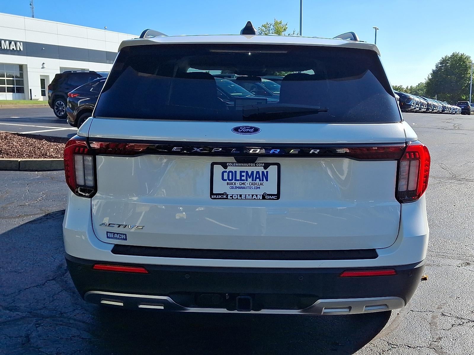 2025 Ford Explorer Active