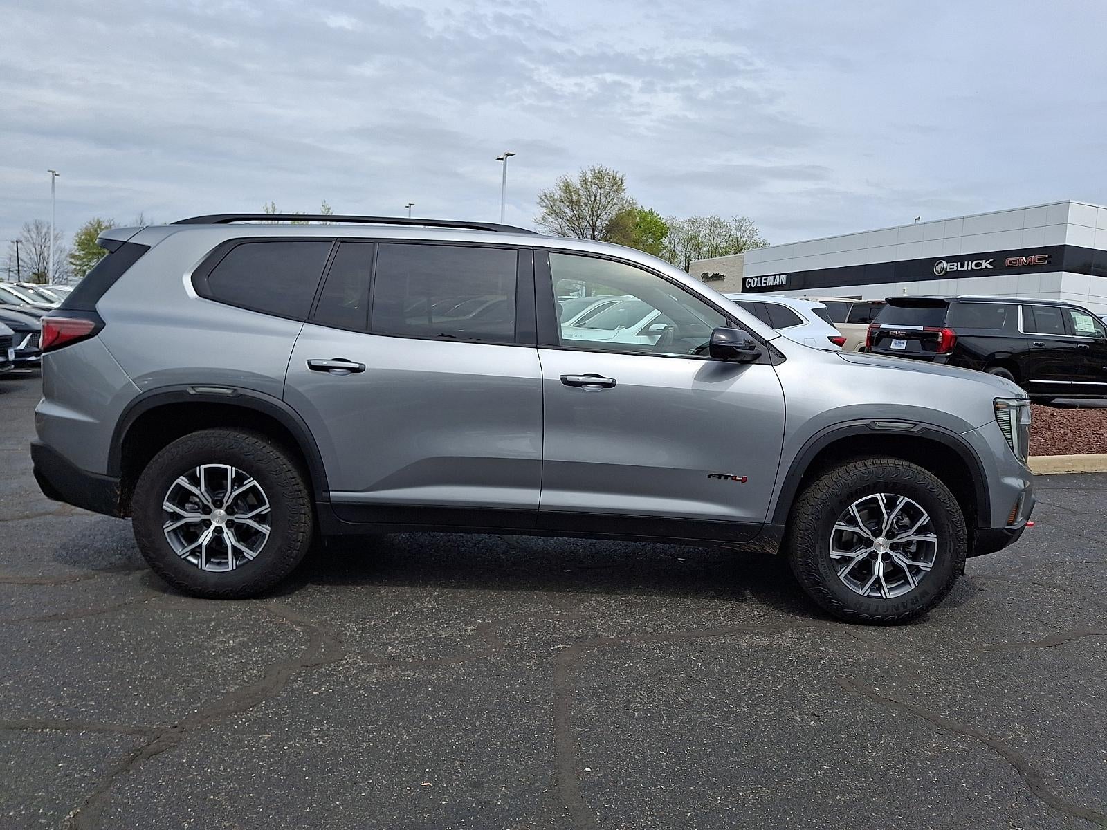 2025 GMC Acadia AT4