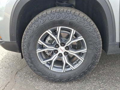 2025 GMC Acadia AT4
