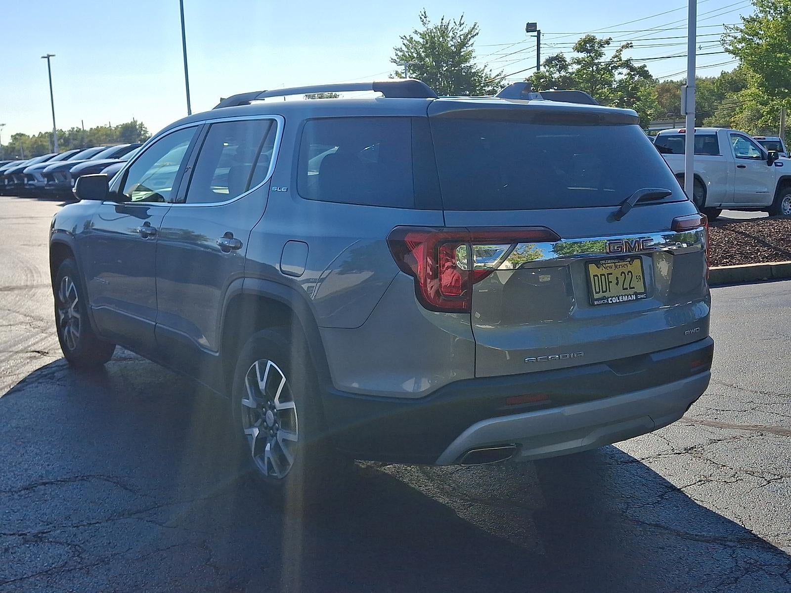 2023 GMC Acadia SLE