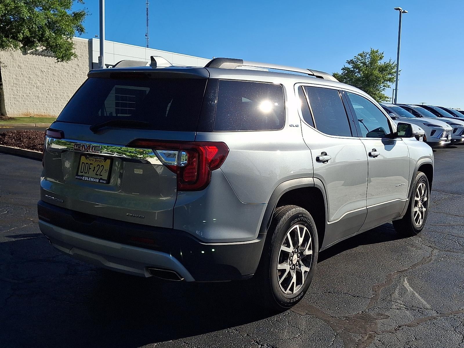 2023 GMC Acadia SLE