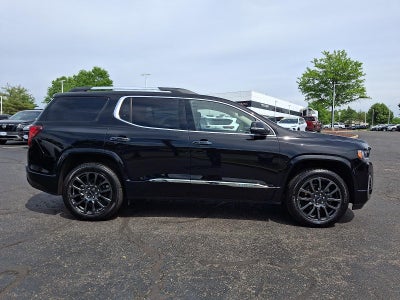 2023 GMC Acadia Denali