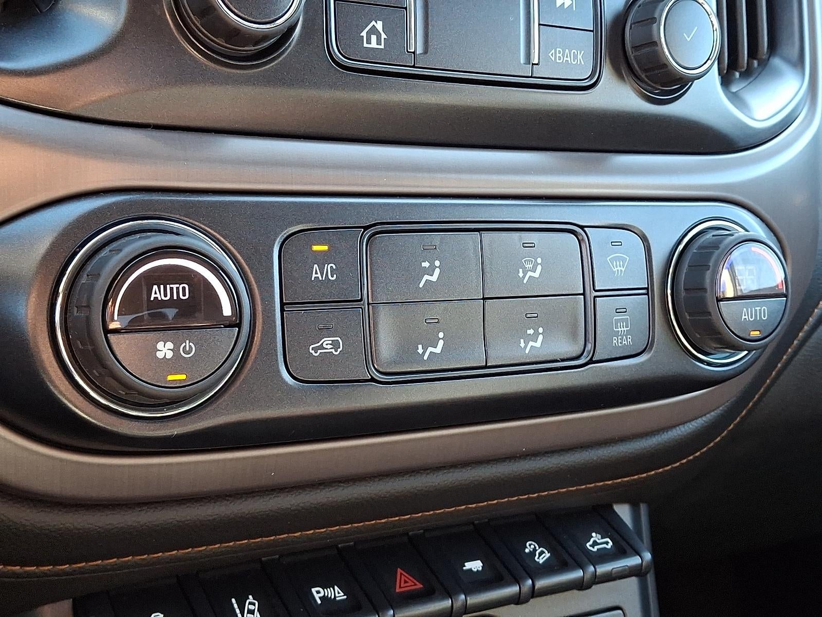 2021 GMC Canyon 4WD AT4 w/Leather