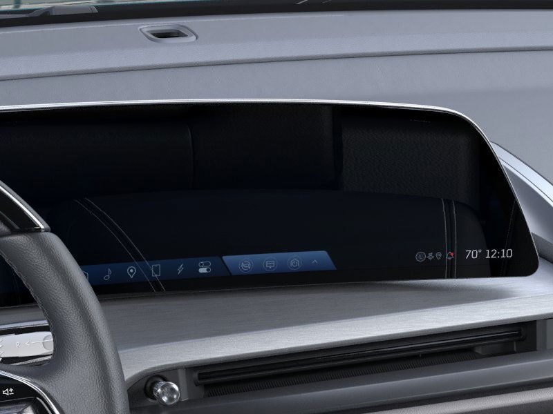 2026 Cadillac VISTIQ Base