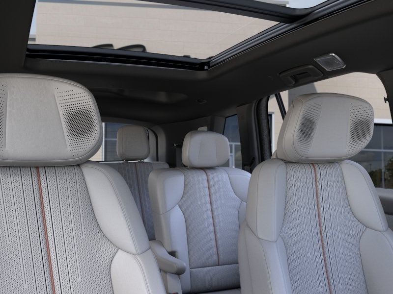 2027 Cadillac VISTIQ Base