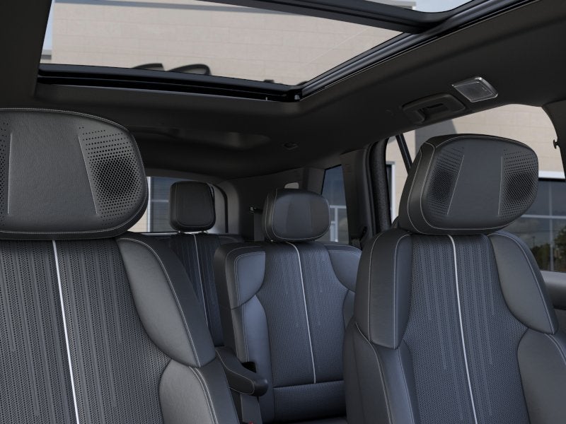 2027 Cadillac VISTIQ Base