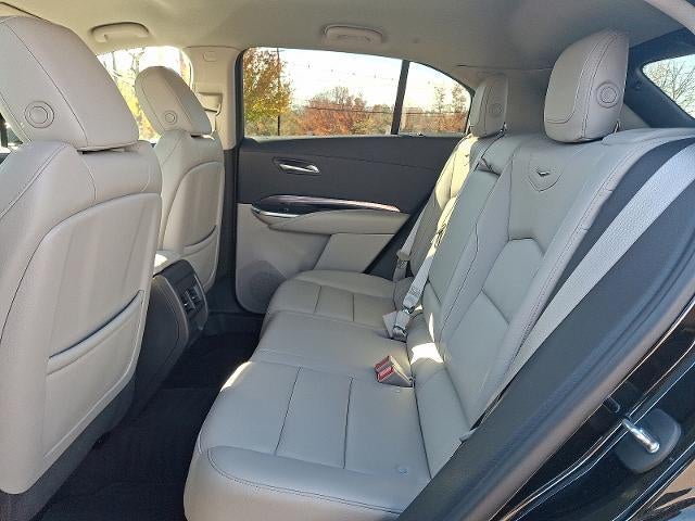 2022 Cadillac XT4 Luxury