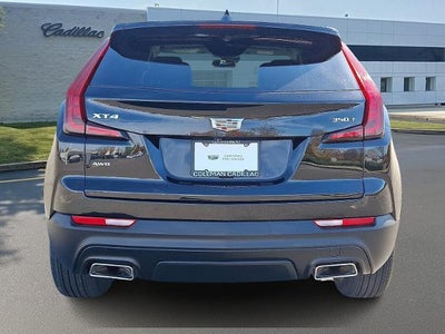 2022 Cadillac XT4 Luxury