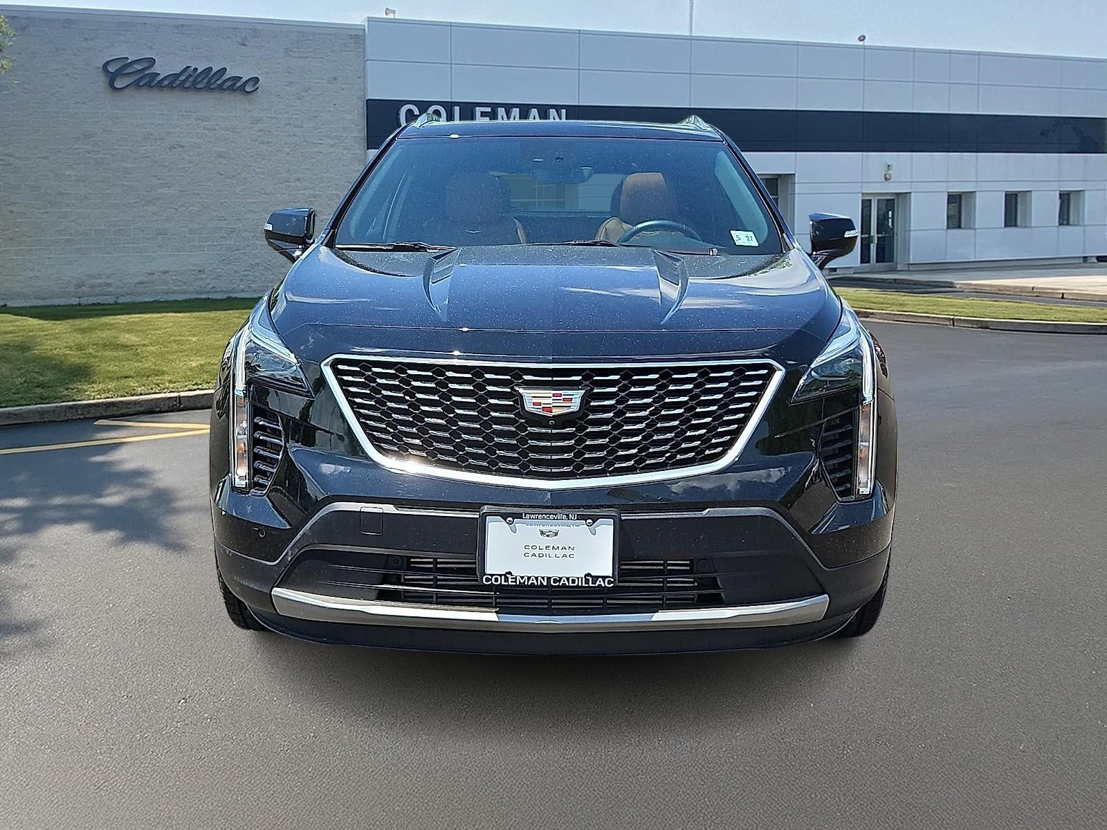 2022 Cadillac XT4 Premium Luxury