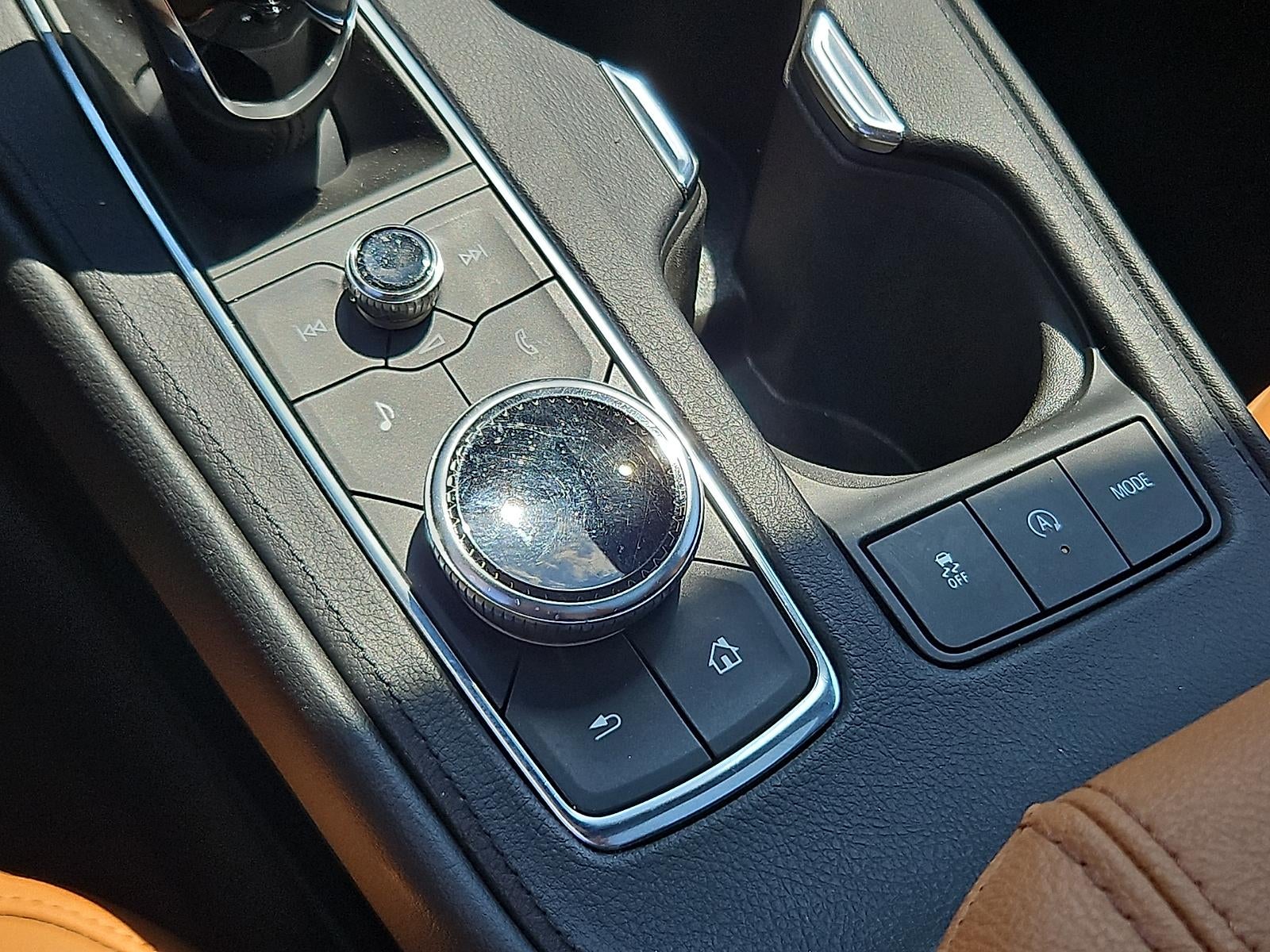 2022 Cadillac XT4 Premium Luxury
