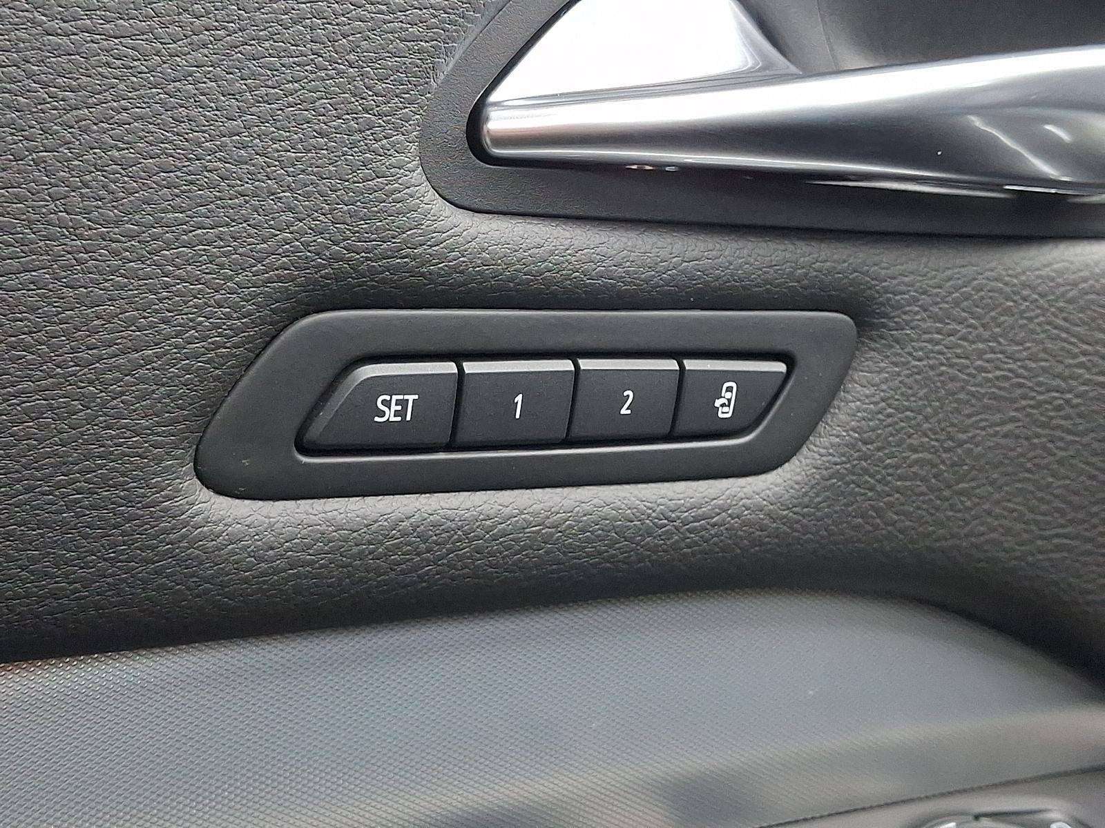 2020 Cadillac XT4 AWD Premium Luxury