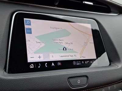 2022 Cadillac XT4 Premium Luxury