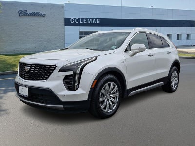 2022 Cadillac XT4 Premium Luxury