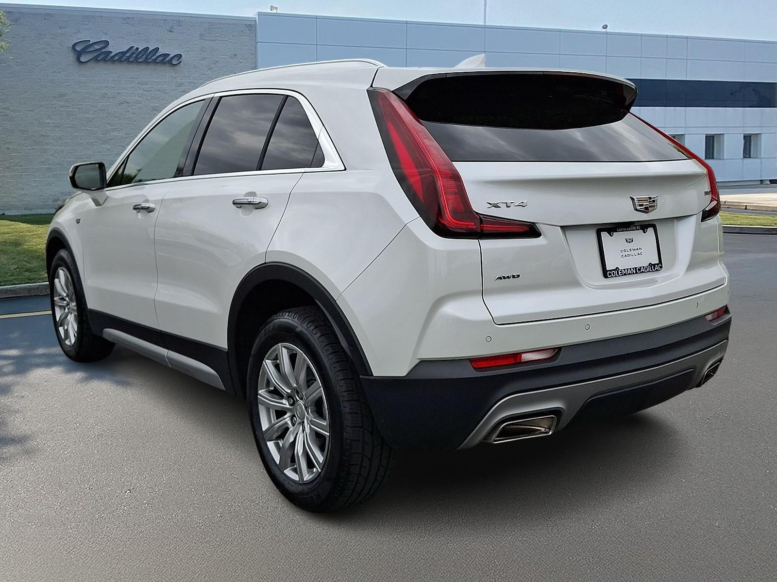 2022 Cadillac XT4 Premium Luxury