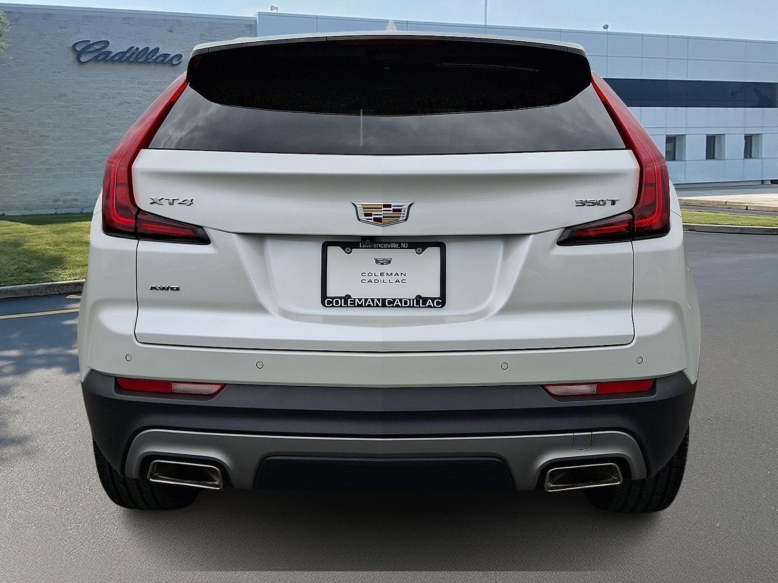 2022 Cadillac XT4 Premium Luxury