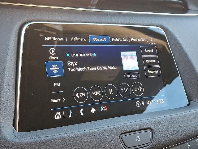 2022 Cadillac XT4 Premium Luxury