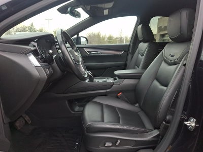 2022 Cadillac XT5 Luxury