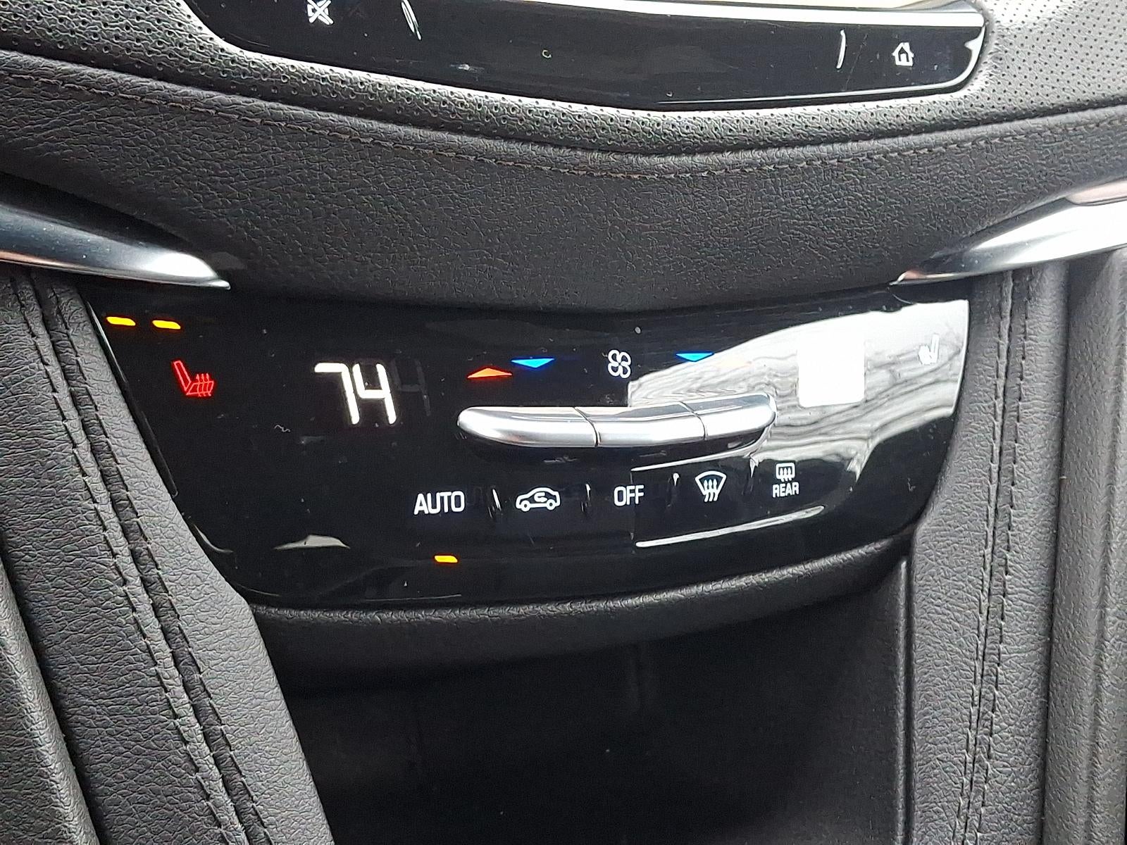 2022 Cadillac XT5 Luxury