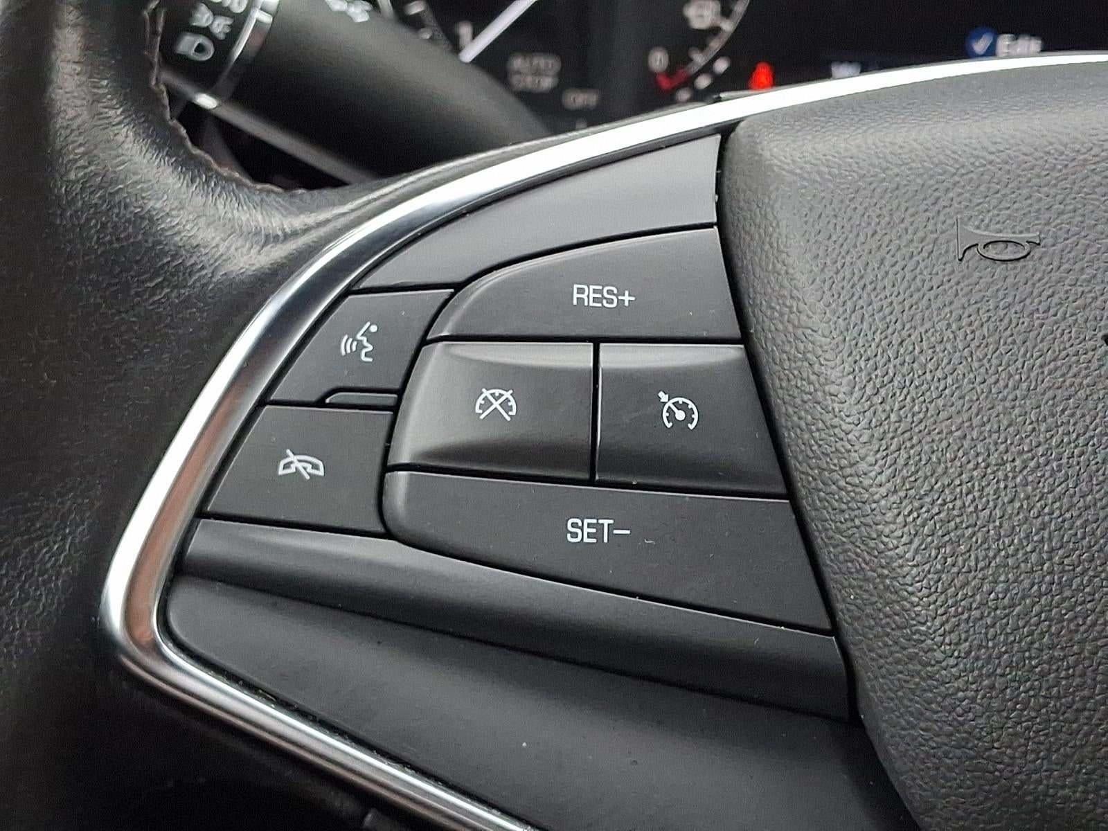 2022 Cadillac XT5 Luxury