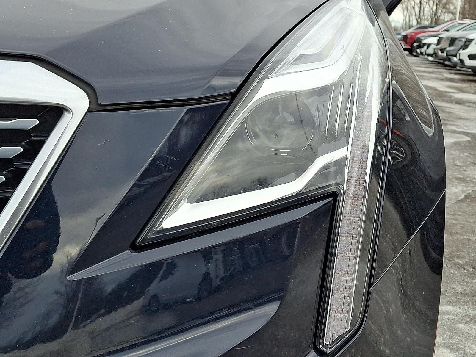 2022 Cadillac XT5 Premium Luxury