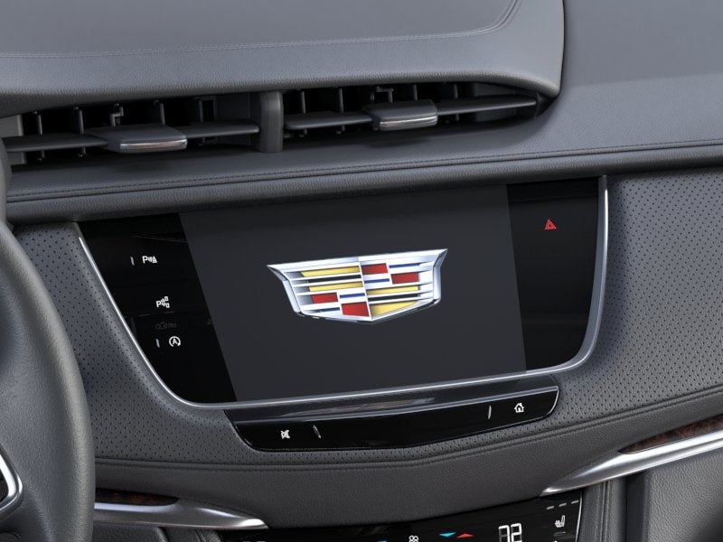 2026 Cadillac XT5 Base
