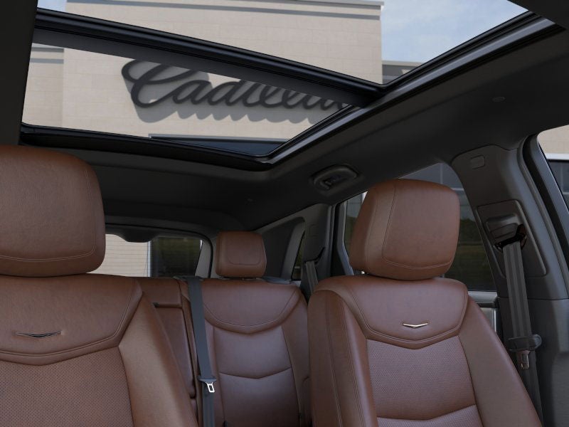 2025 Cadillac XT5 Base