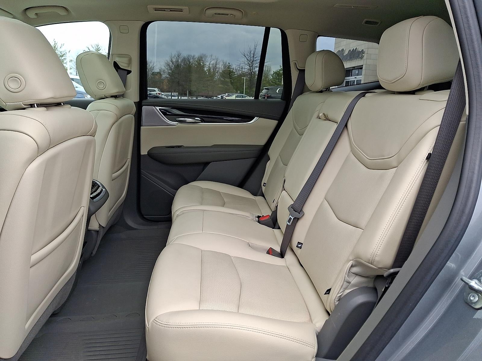 2024 Cadillac XT6 Premium Luxury