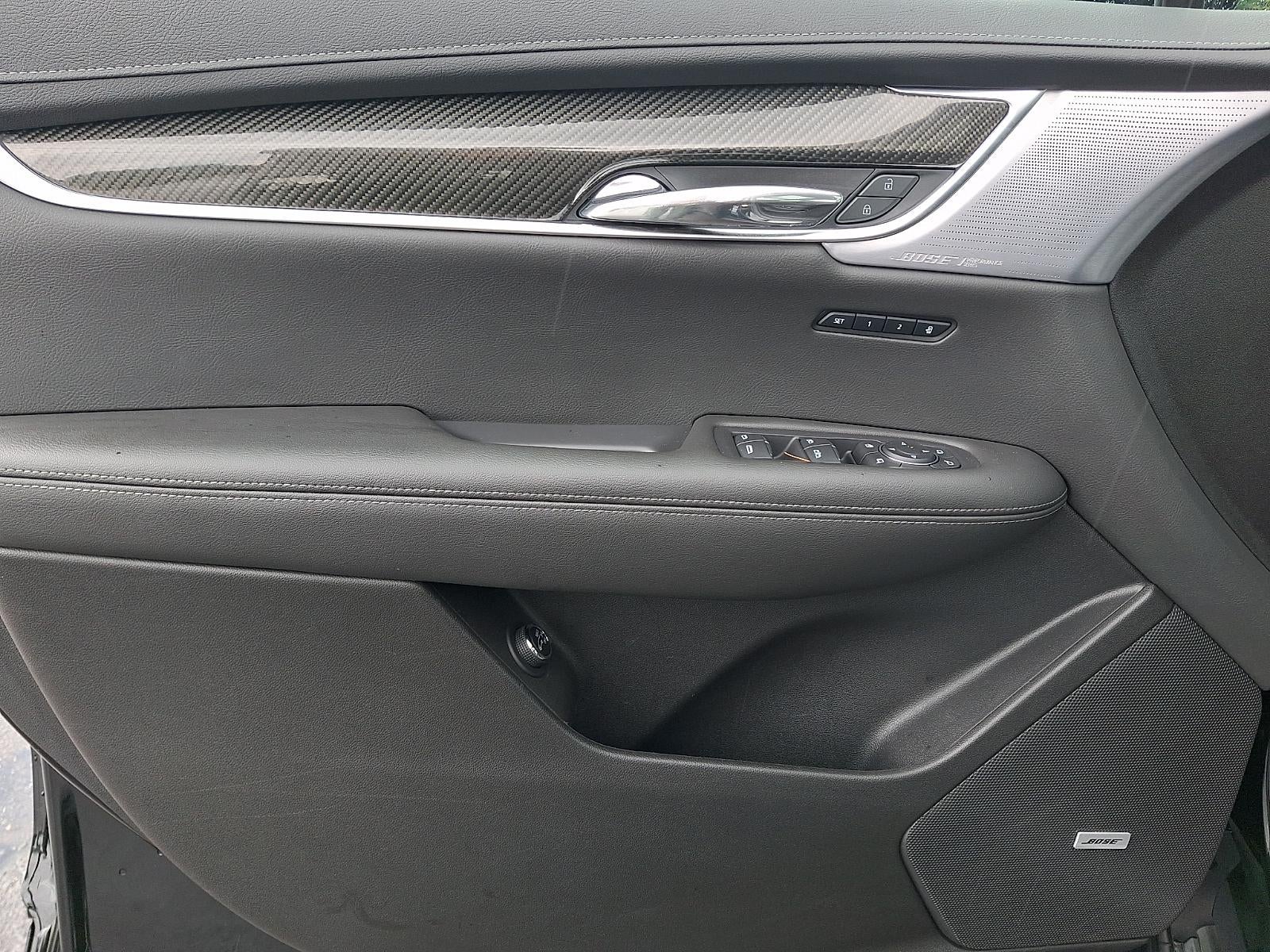 2024 Cadillac XT6 Sport