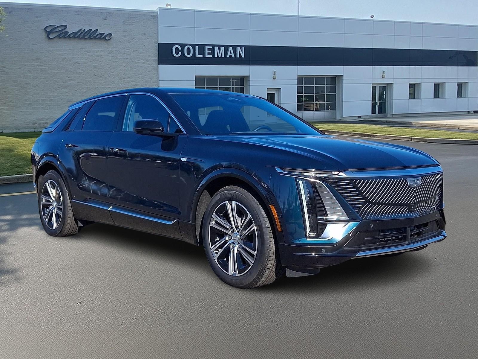 2025 Cadillac LYRIQ Luxury 1