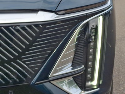 2025 Cadillac LYRIQ Luxury 1