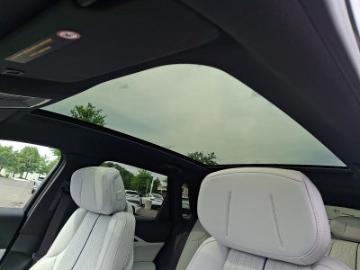 2025 Cadillac LYRIQ Luxury 1