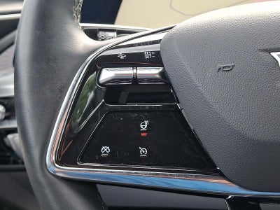 2025 Cadillac LYRIQ Luxury 1