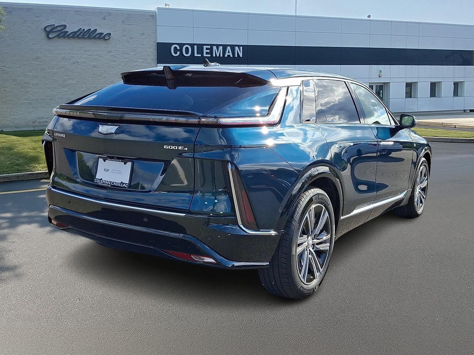2024 Cadillac LYRIQ Luxury 1