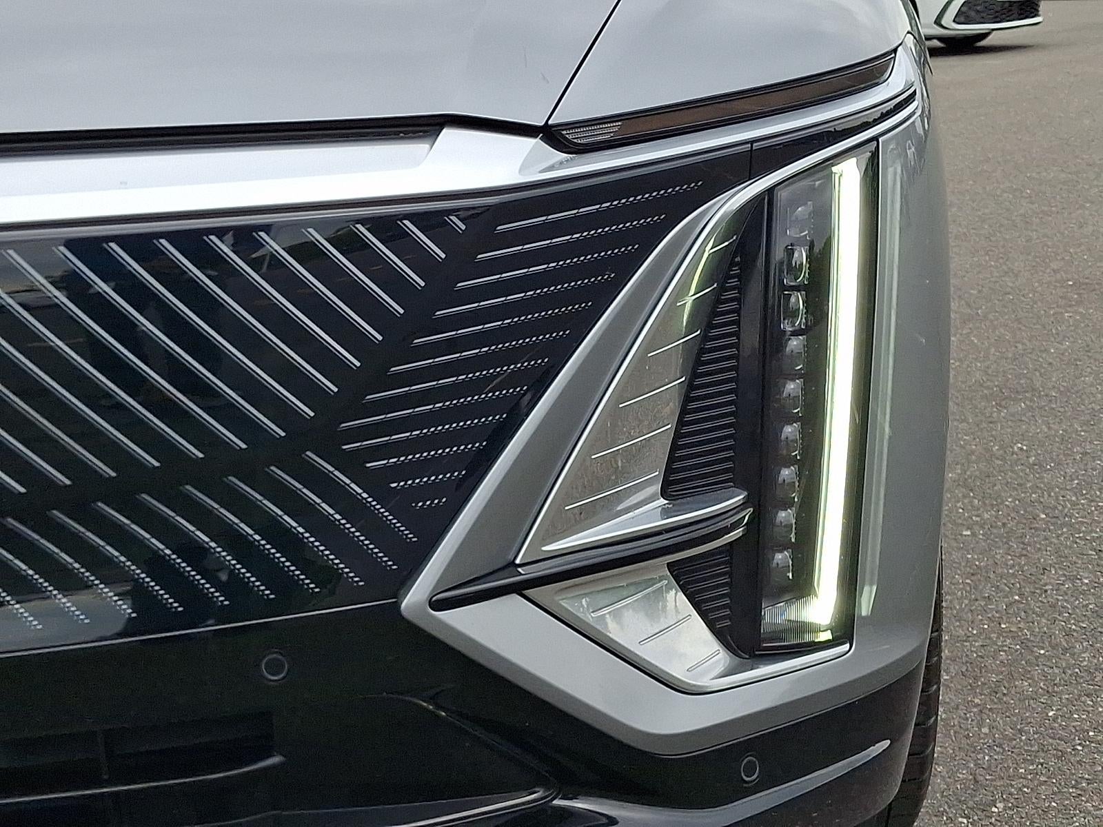 2025 Cadillac LYRIQ Luxury 3 - Photo 10