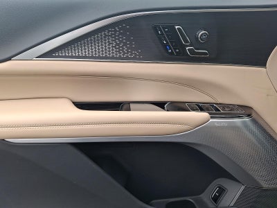 2026 Cadillac LYRIQ Signature Luxury