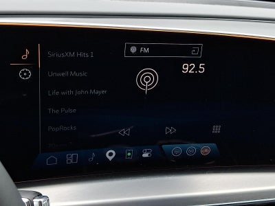 2025 Cadillac LYRIQ Luxury 3