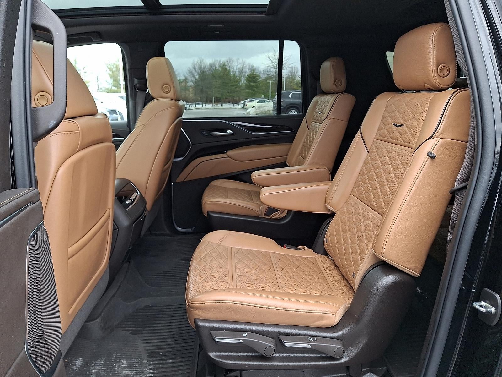 2022 Cadillac Escalade ESV Base