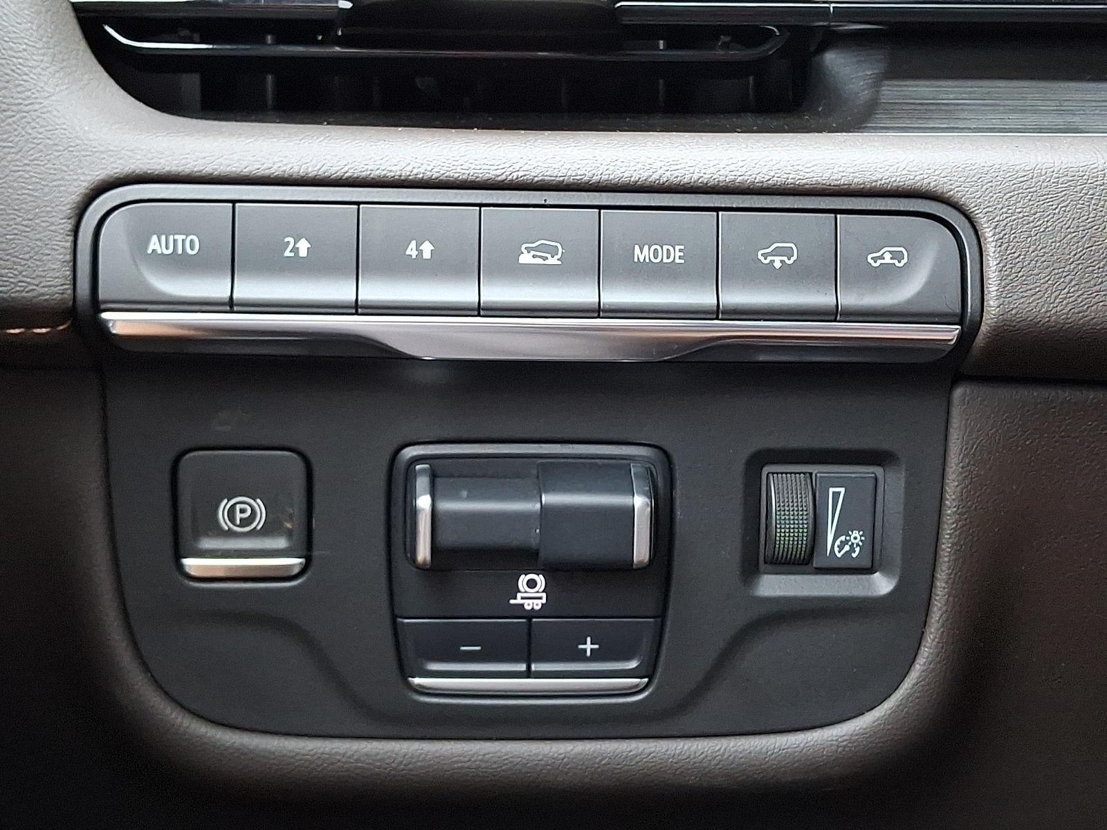 2022 Cadillac Escalade ESV Base