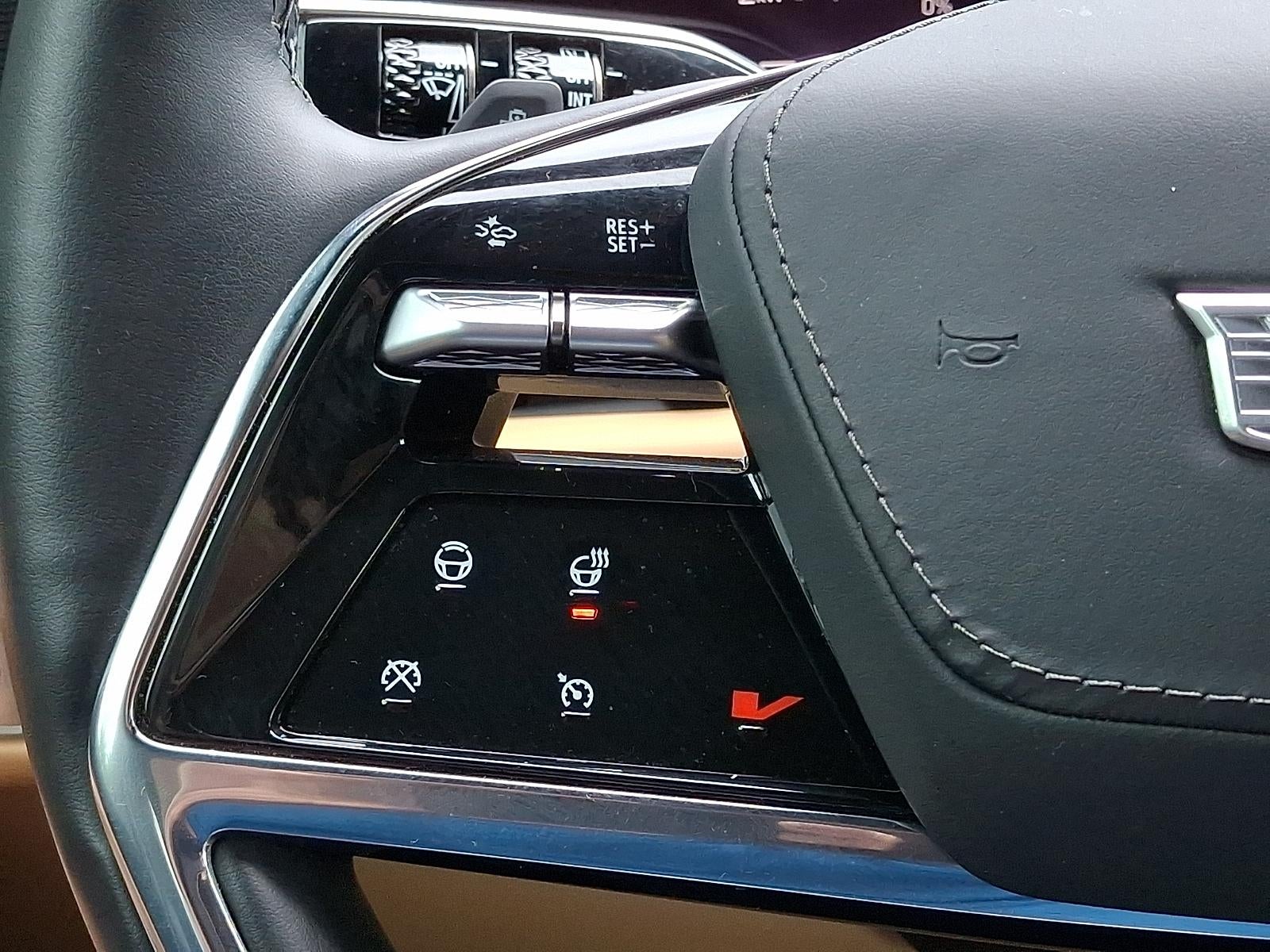 2025 Cadillac ESCALADE IQ Luxury 2