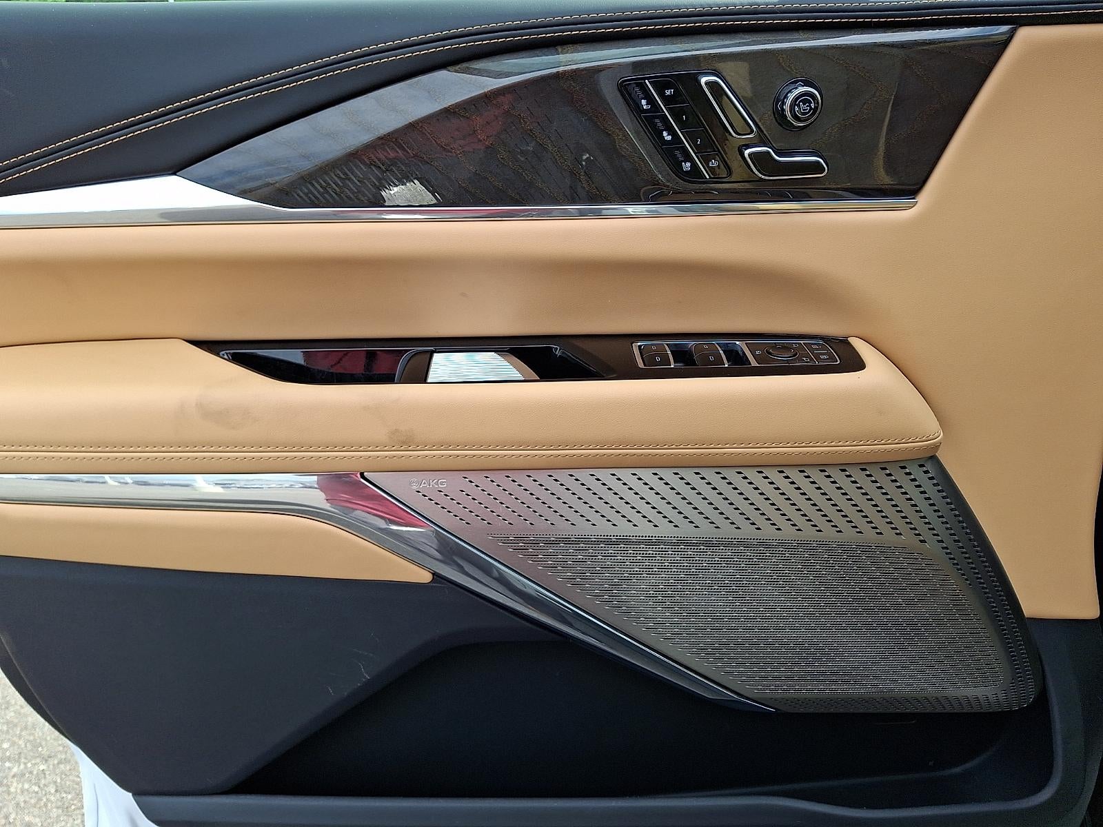 2025 Cadillac ESCALADE IQ Luxury 2