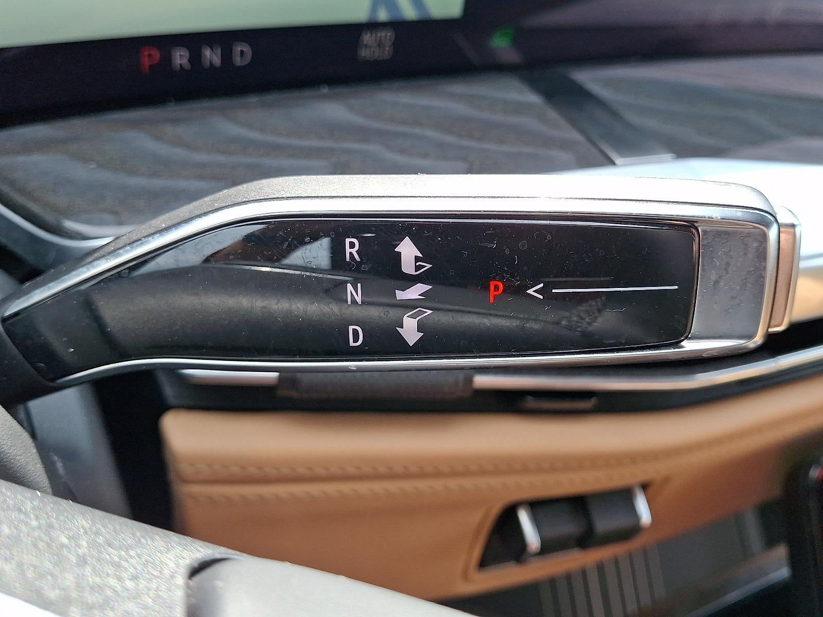 2025 Cadillac ESCALADE IQ Luxury 2