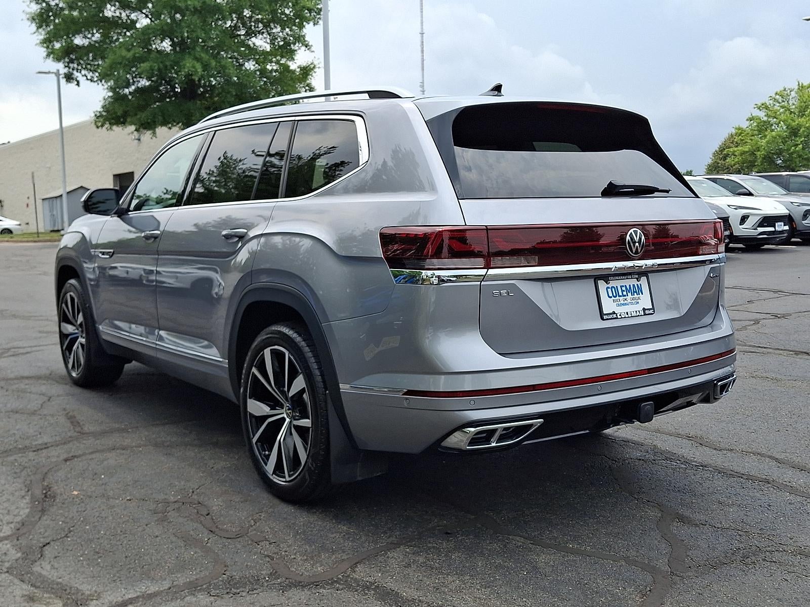 2025 Volkswagen Atlas Base