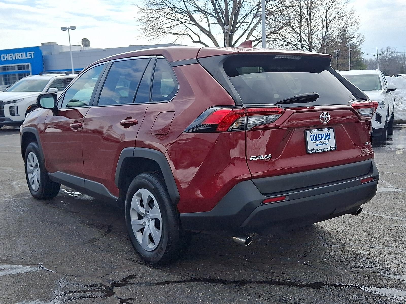 2024 Toyota RAV4 LE