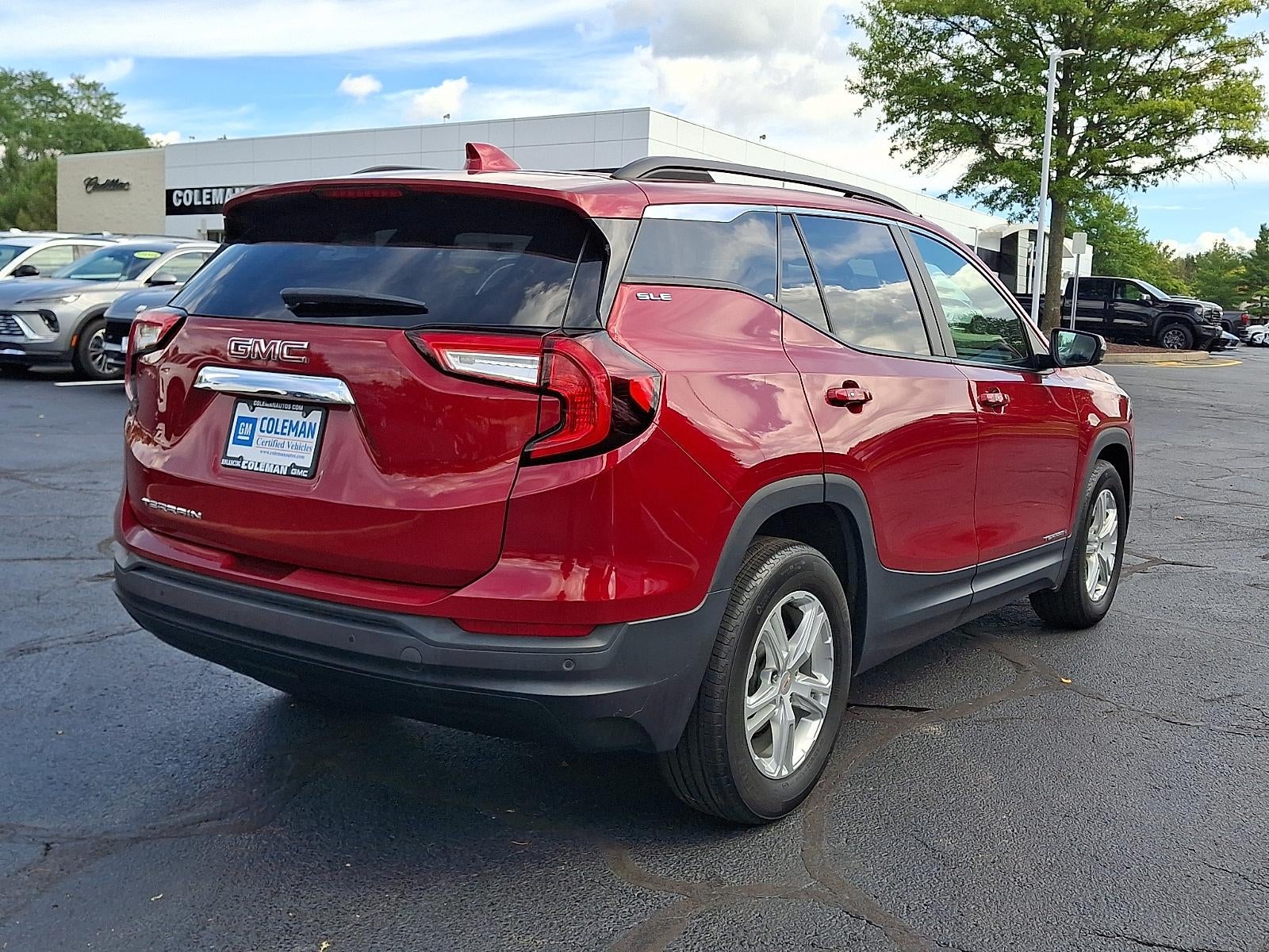 2023 GMC Terrain SLE