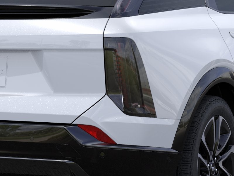 2027 Cadillac OPTIQ Base