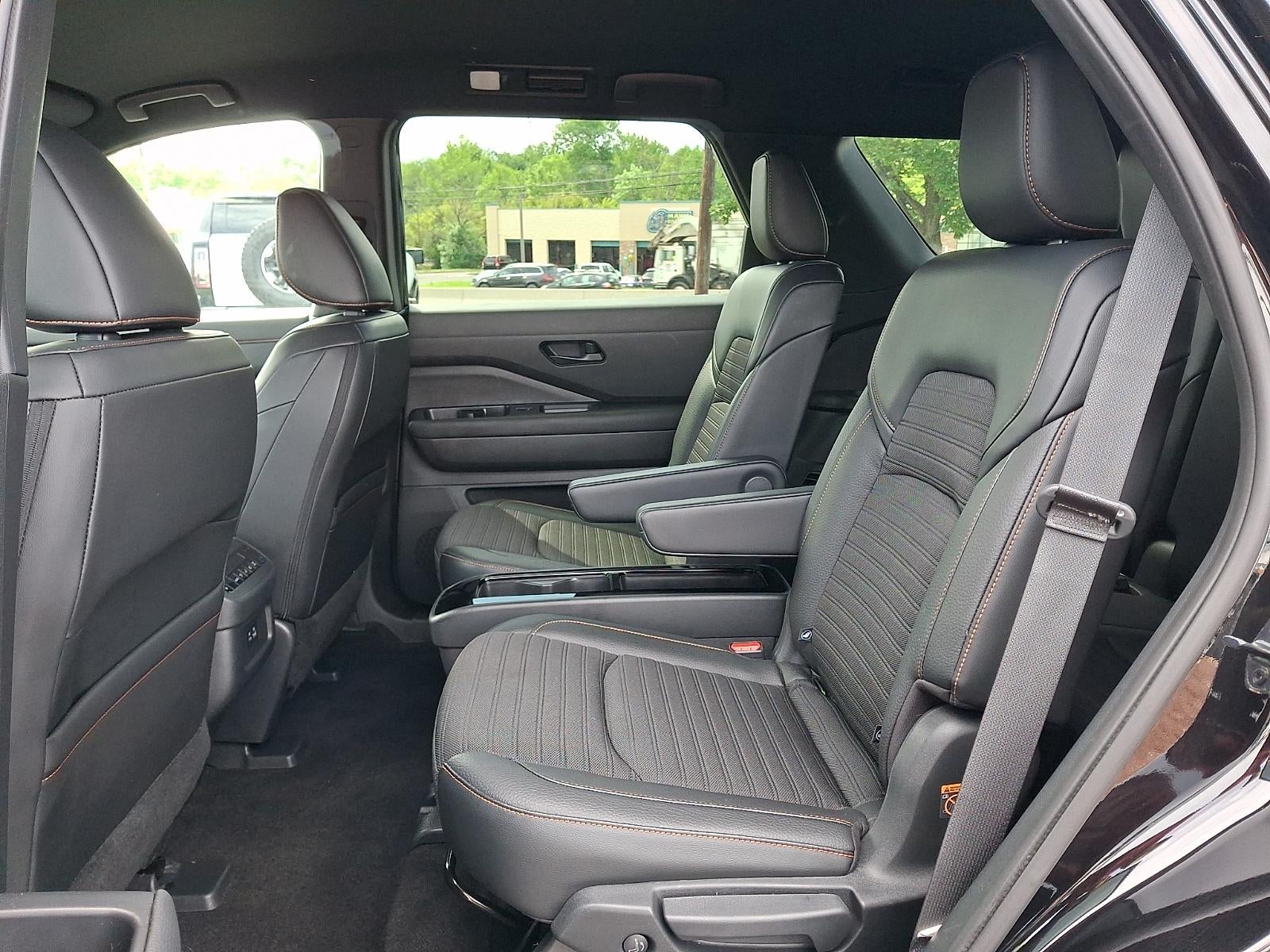 2023 Nissan Pathfinder Rock Creek 4WD