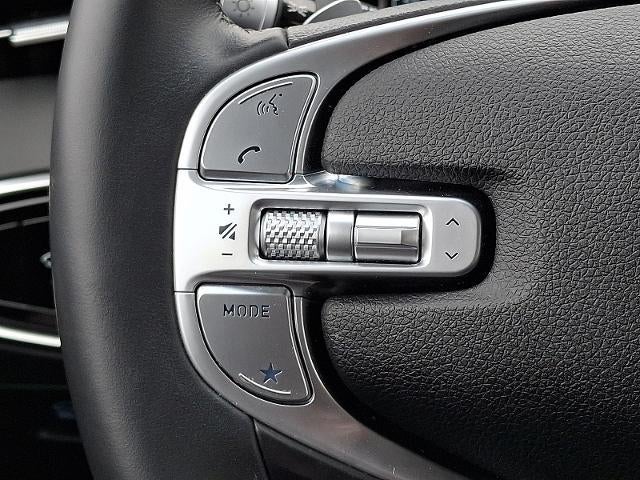 2024 Genesis GV70 2.5T