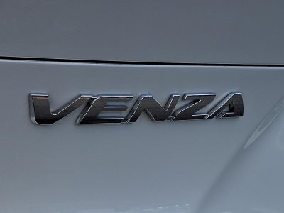 2023 Toyota Venza LE