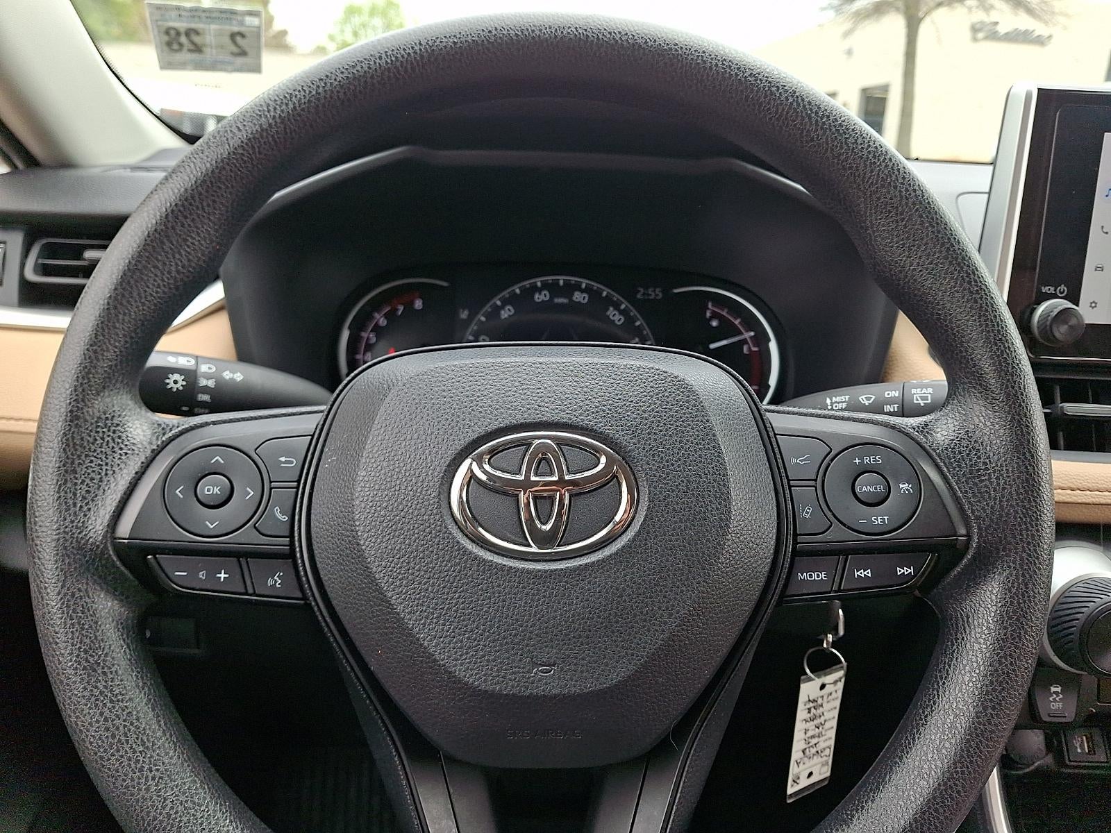 2023 Toyota RAV4 LE